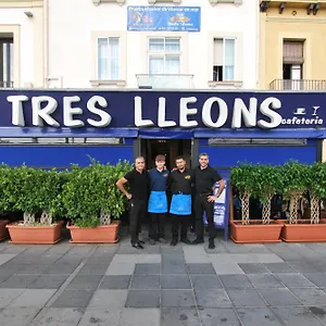 Tres Leones Отель Виласар-де-Мар